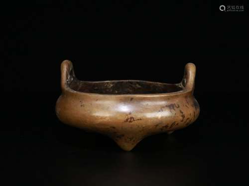 A Chinese Bronze Ear Censer With 3-Leg