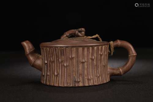 A Chinese Zisha Teapot With Bamboo Joint Pattern