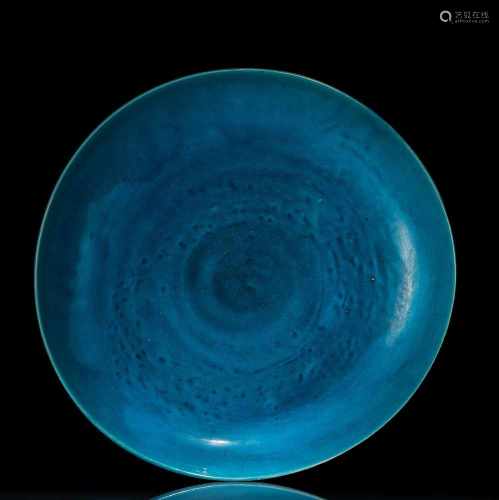 Grosse türkisblau glasierte Schale aus Porzellan