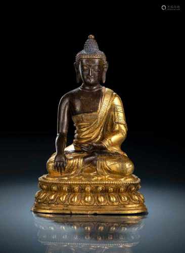 Bronze des Buddha Shakaymuni auf einem Lotos