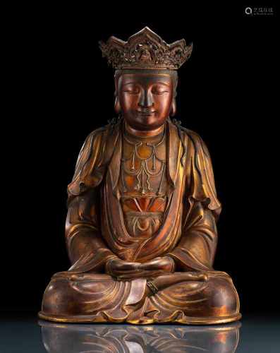Feine Figur des Guanyin aus Trockenlack mit Krone