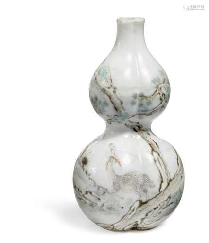 A Chinese enamelled porcelain vase, gourd-shaped. Late Qing c. 1900. H. 11 cm  -