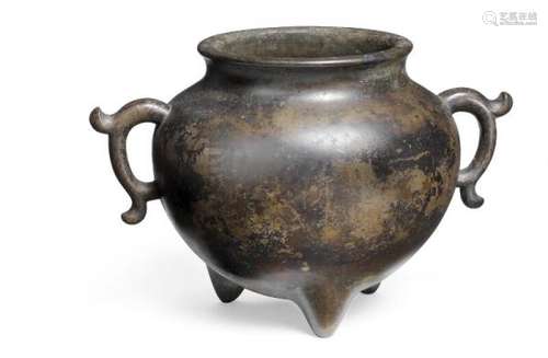 A Chinese patinated bronze censer of globular shape. Xuande seal mark, but 17th-18th [...]