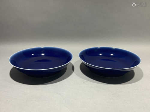 A pair of blue glazed plates in Xuantong of Qing Dynasty