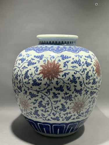 Mid Qing Dynasty blue and white glazed red twinkling lotus flower design Taibai jar