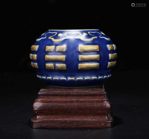 A CEREMONY BLUE GLAZED GOLD PAINTING WATER POT