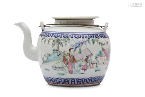 A CHINESE FAMILLE ROSE TEAPOT AND COVER.