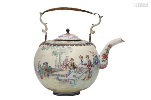 A LARGE CHINESE FAMILLE ROSE CANTON ENAMEL TEAPOT AND COVER.