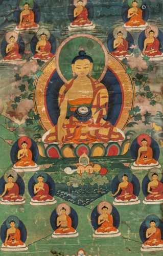 Thangka mit zentraler Darstellung des Buddha Shakyamuni in Seidenbrokat-Montierung