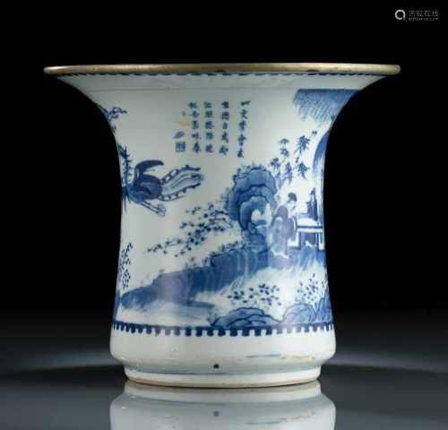 Seltene unterglasurblau dekorierte Vase aus Porzellan
