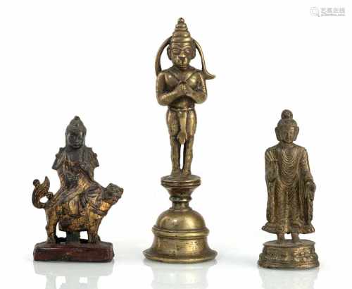 Bronze des Hanuman, Bronze eines Bodhisttva und Buddha Dipankara