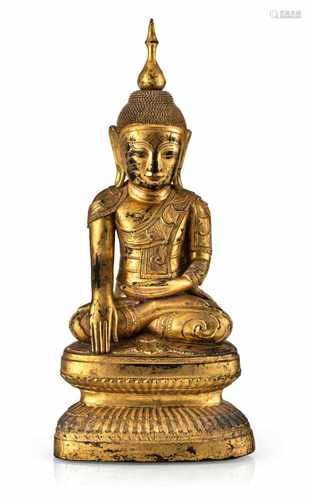 Skulptur des Buddha Shakyamuni aus Holz mit goldfarbener und schwarzer Lackfassung