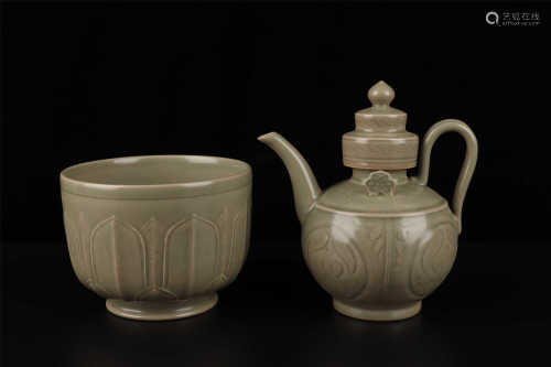 YUE EWER AND WINE WARMER SONG DYNASTY
