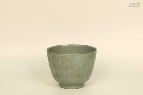 CELADON GLAZE MOLDED CUP MING STYLE