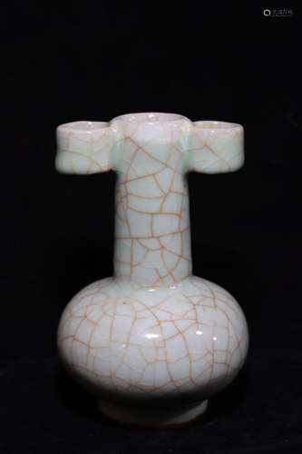 GUAN ARROW VASE SONG STYLE