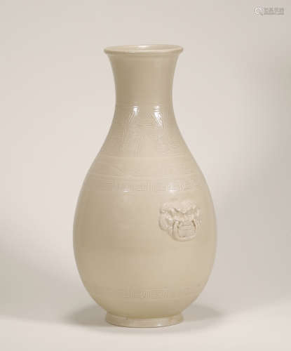 Qing Dynasty - White Glaze Vase