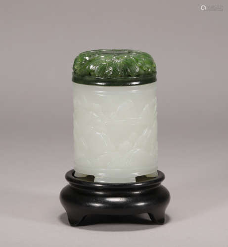 Qing Dynasty - Hetian Jade and Jasper Jar