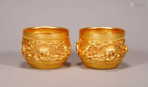 Yuan Dynasty -  Pair of Pure Gold Wine Cups