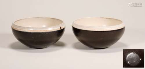 Song Dynasty - Pair of Colored Bowl