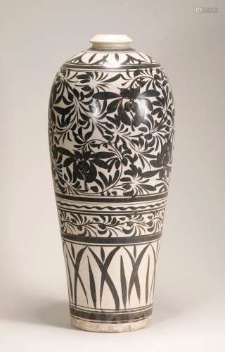 Song Dynasty - Cizhou Ware Flower Pattern Plum Vase