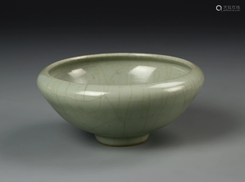 Chinese Antique Longquan Yao Bowl