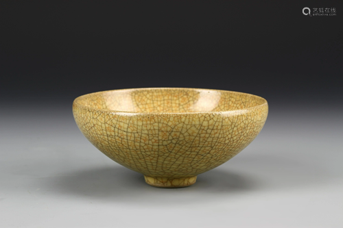 Chinese Ge Yao Bowl