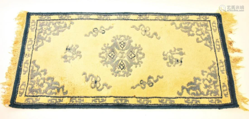 Oriental Hand Knotted Wool Throw Rug