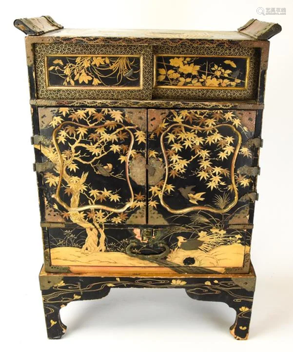 Antique Japanese Black & Gold Lacquer Jew…