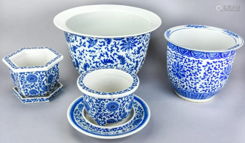4 Asian Blue & White Sunflower Porcelain …