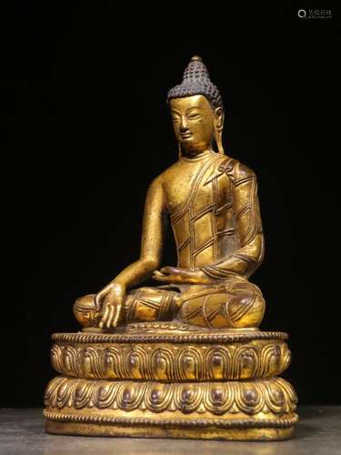 A Gild Bronze Seated Sakyamuni Statue