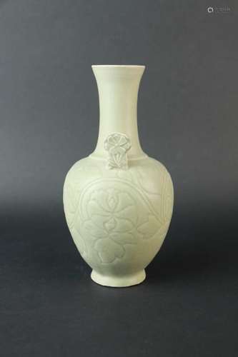 A Yue Kiln Floral Carved Porcelain Flask