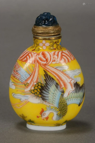 Chinese Porcelain Snuff Bottle,