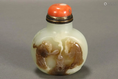 Chinese Carved Jade Snuff Bottle,