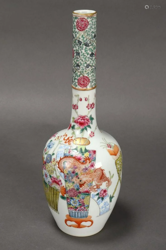 Chinese Porcelain Vase,