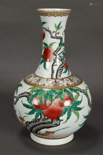 Large Chinese Porcelain Vase,