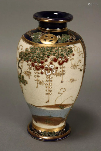 Satsuma Moriage Porcelain Vase,