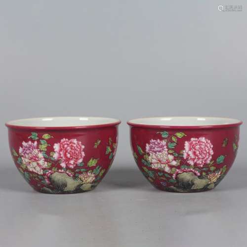 A Carmine Red Ground Floral Porcelain Cup