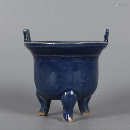 An Altar Blue Porcelain Incense Burner