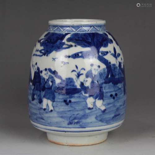 A Blue and white Figure Pattern Porcelain Vase