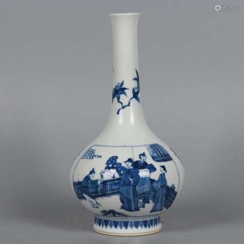 A Blue and white Character Painted Porcelain Vase