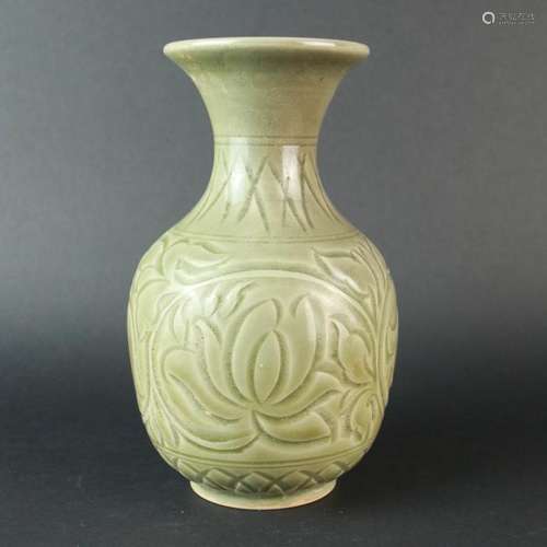 A Yaozhou Kiln Floral Carved Porcelain Vase