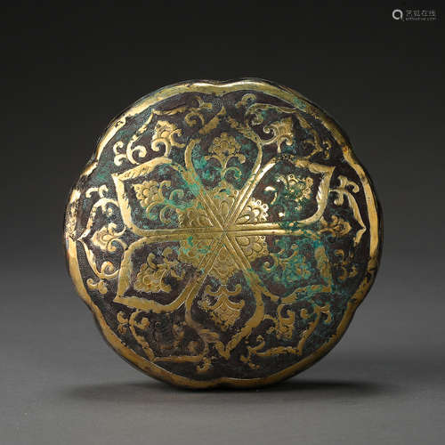 CHINA TANG DYNASTY GILT SILVER POWDER BOX