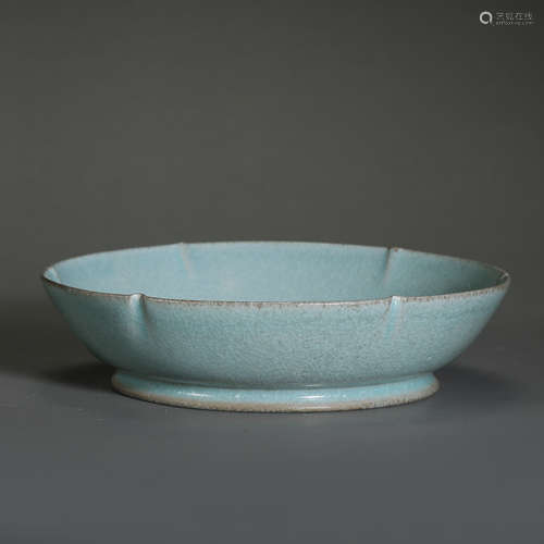 ANCIENT CHINESE CELADON PLATE