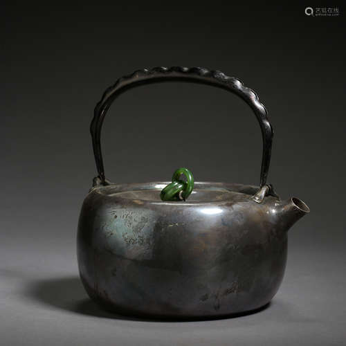 CHINA QING DYNASTY SILVER POT