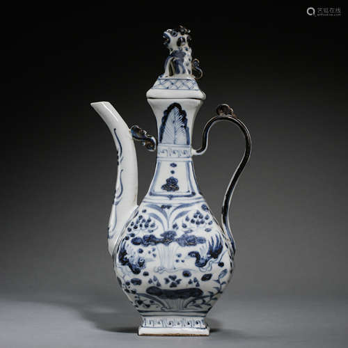 CHINESE ANCIENT BLUE AND WHITE POT