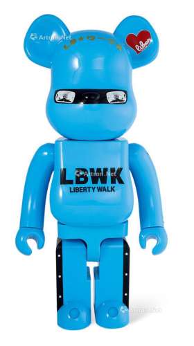 2020年作 BE@RBRICK X LBWK 改装车