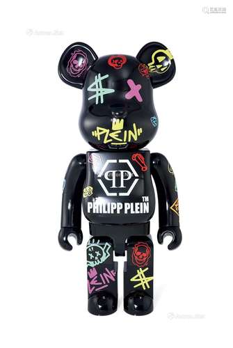 2020年作 BE@RBRICK X PHILIPP PLEIN 澳门展会限定