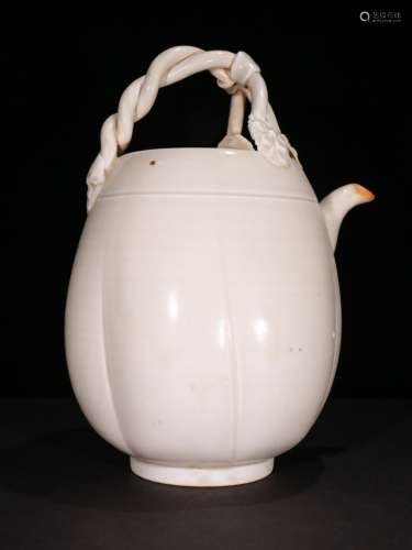 A Ding Kiln White Squash Shaped Pot