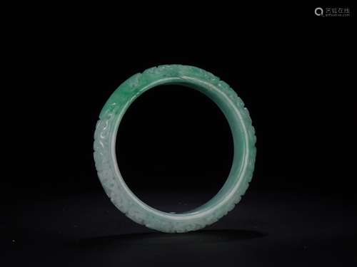 A Chinese Jadeite Flower Pattern Bangle