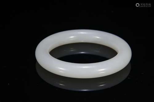 A Chinese Hetian Jade Bangle